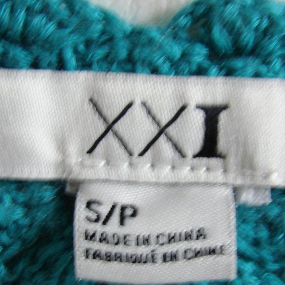 Turq Crochet Floral Short Sleeve Top Open Weave - Picture 13 of 14